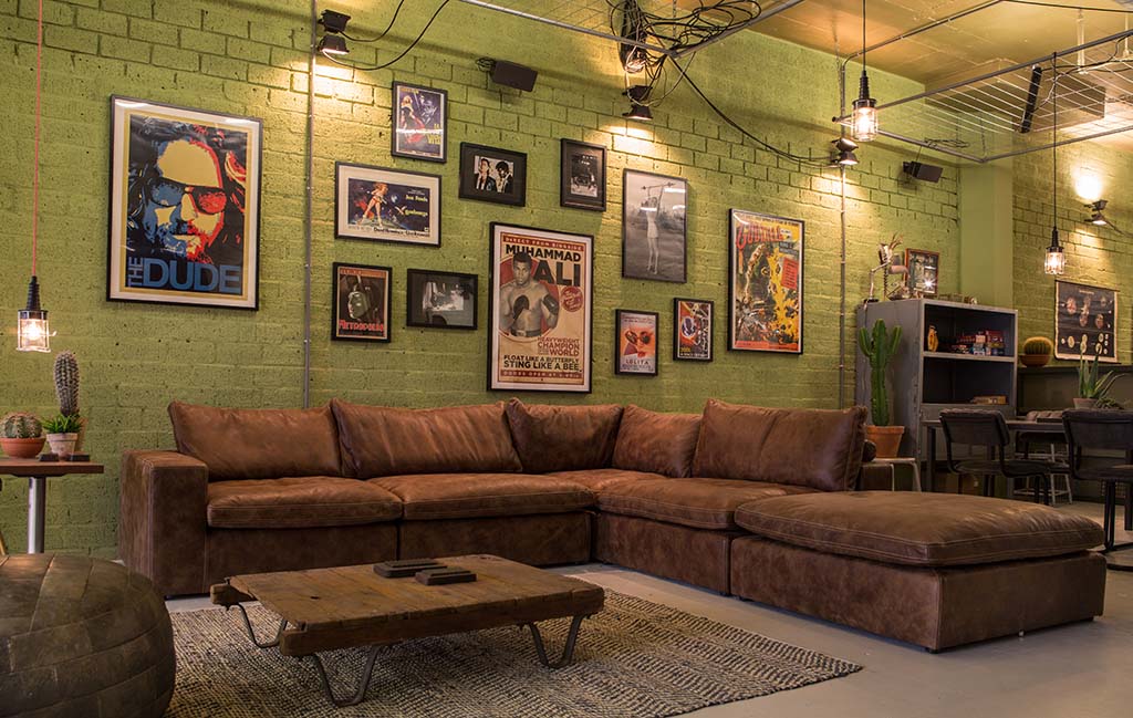 Hoog Catharijne en Media Markt Utrecht openen Man Cave Shopping Centre News