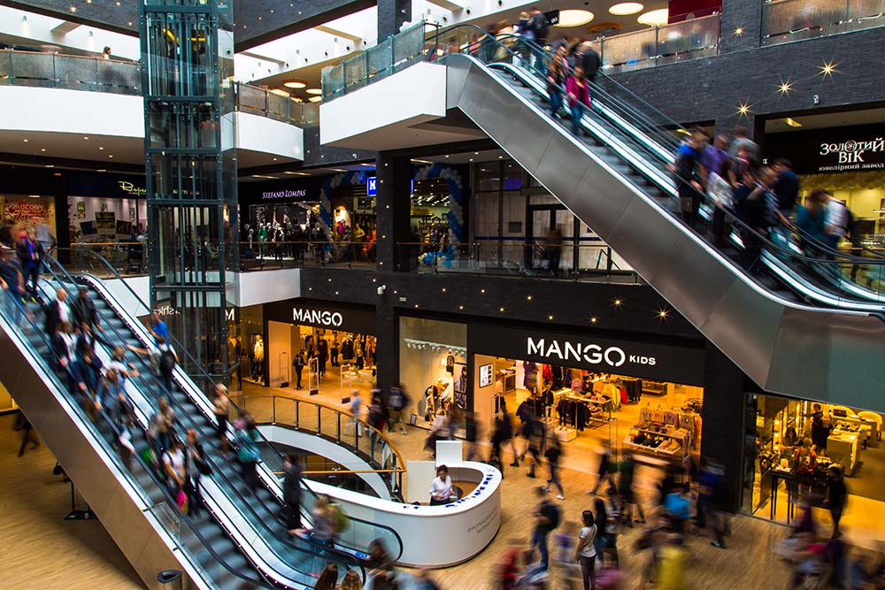 Multi’s Forum Lviv wins CEEQA award best retail development 2016