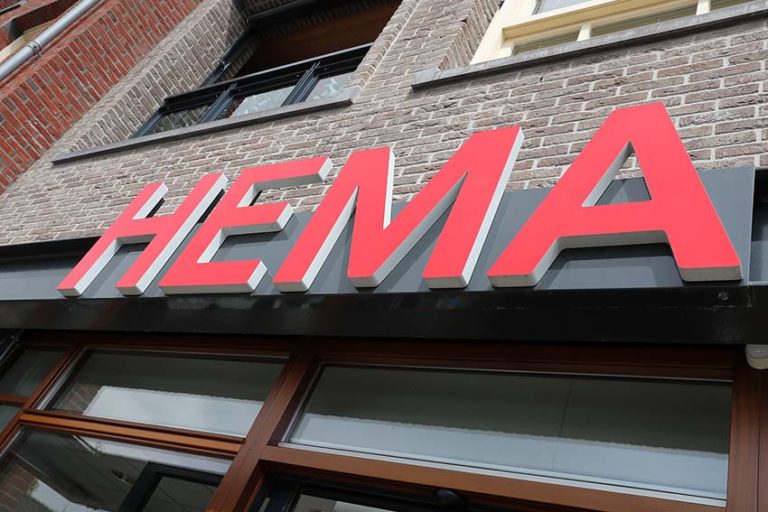 Ramphastos Investments neemt HEMA over
