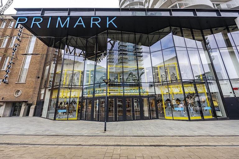 Primark opent nieuwe flagshipstore in Forum Rotterdam