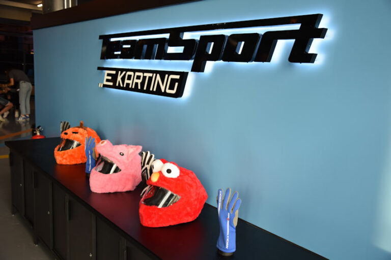 TeamSport E-karting opent eerste locatie in The Wall