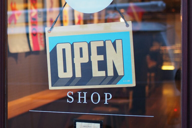 ING: ‘Winkels moeten eerder sluiten door aanhoudend personeelstekort’