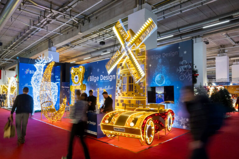 Duurzaamheid en andere trends bij kerstdecoratie winkelgebieden