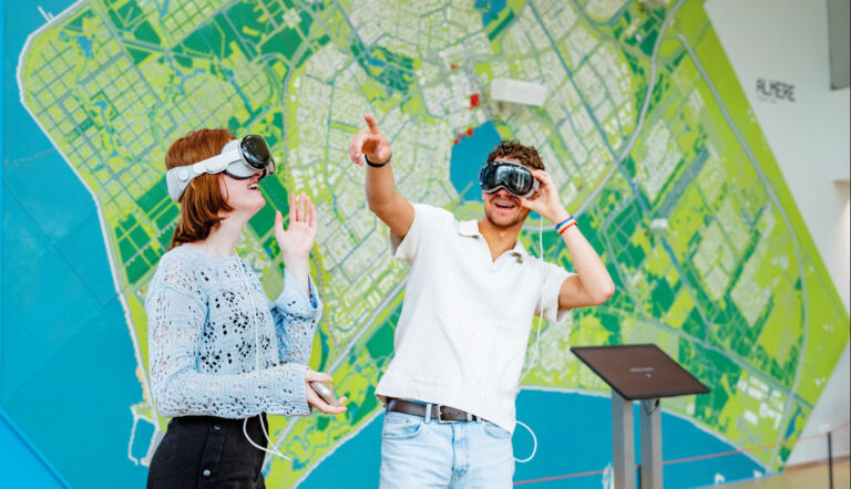 Almere zet VR beleving van Apple in voor citymarketing